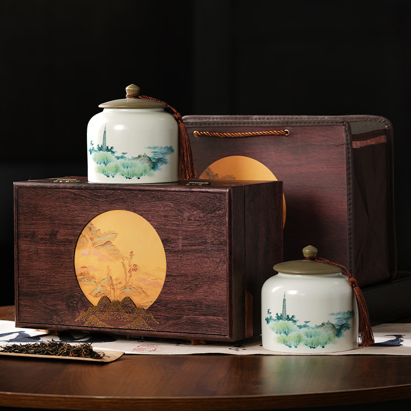 Biluochun tea gift box pack shot